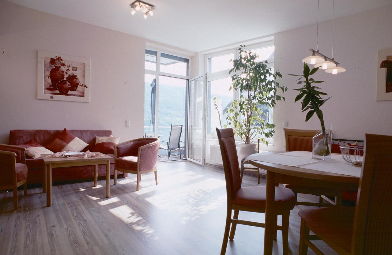 Ferienweingut Port Hotell Bernkastel-Kues Exteriör bild